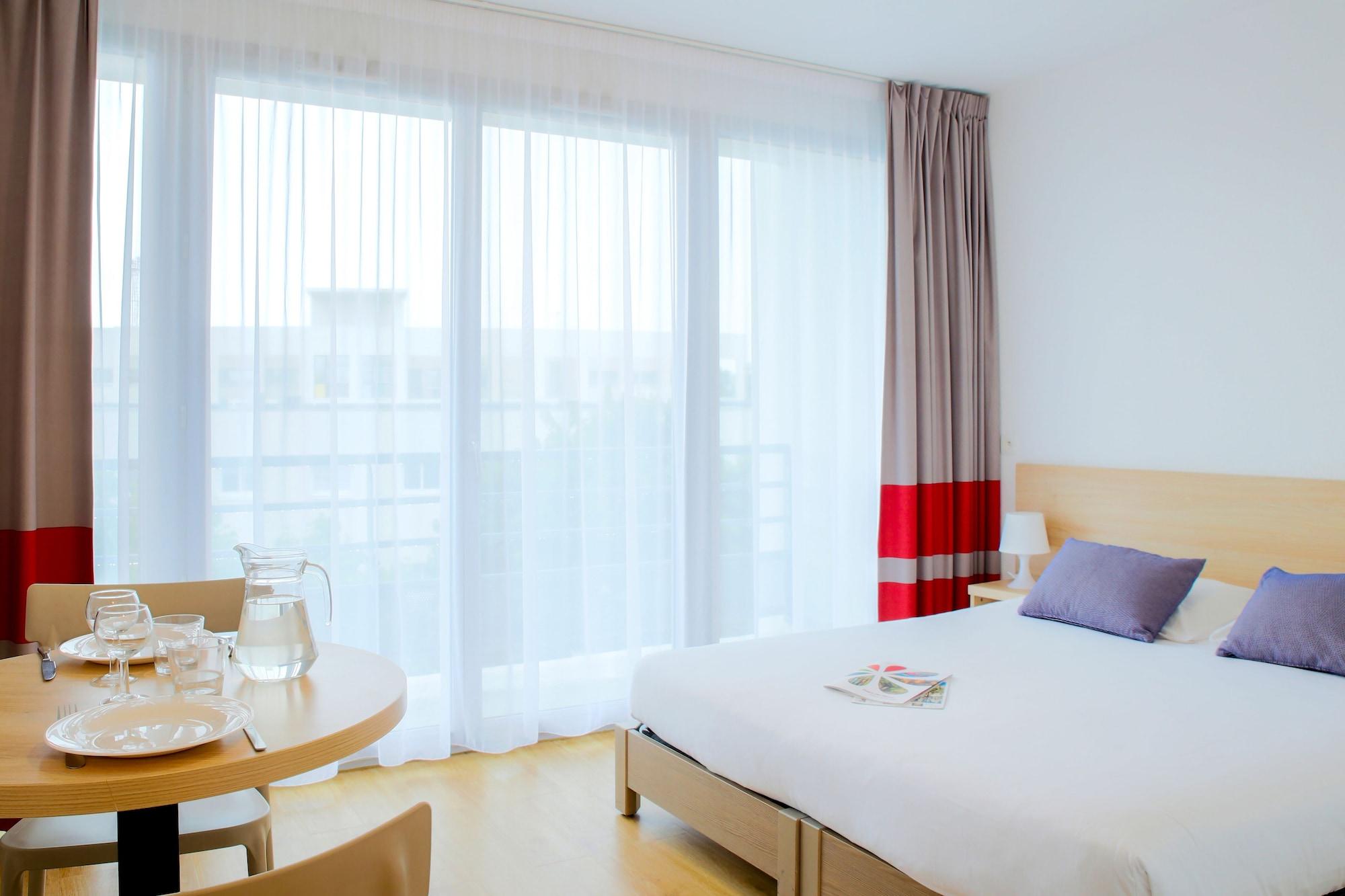 Comfort Aparthotel Le Mans Luaran gambar