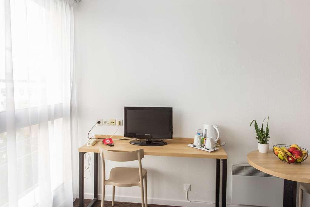 Comfort Aparthotel Le Mans Bilik gambar